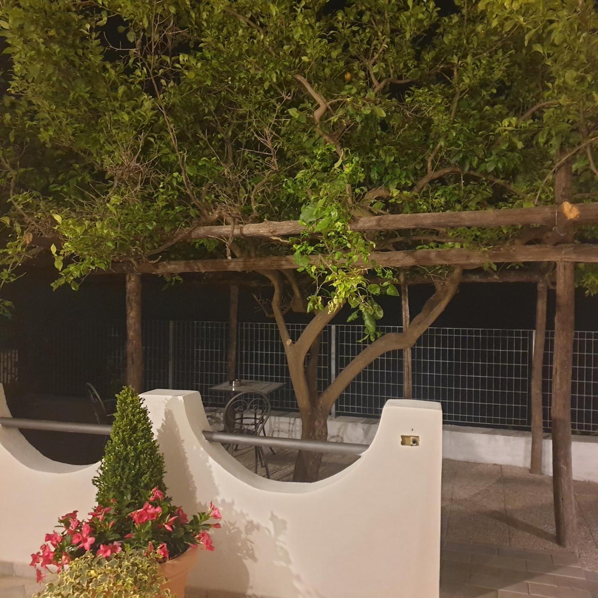 Villa Pino Furore Luaran gambar