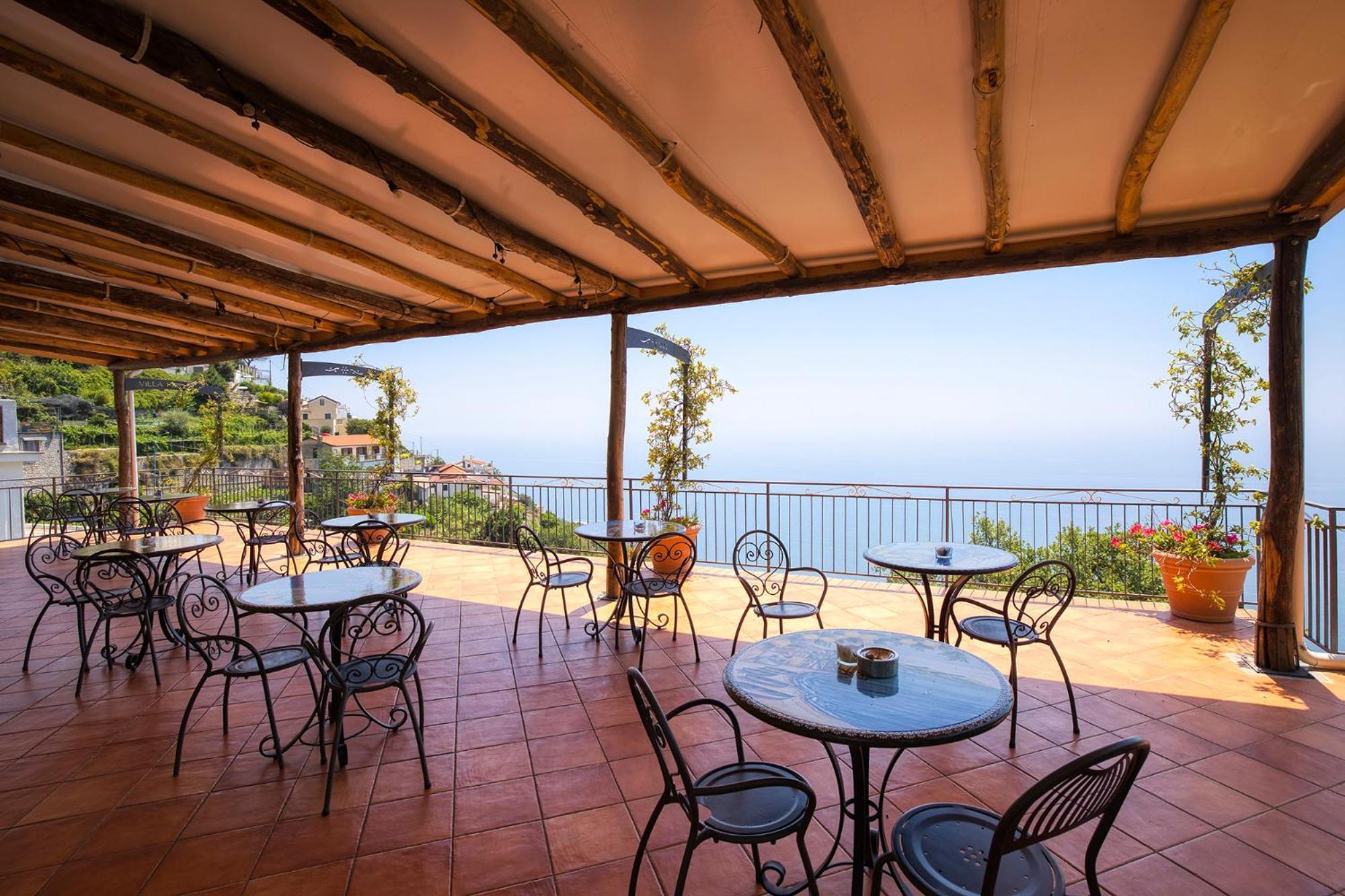 Villa Pino Furore Luaran gambar