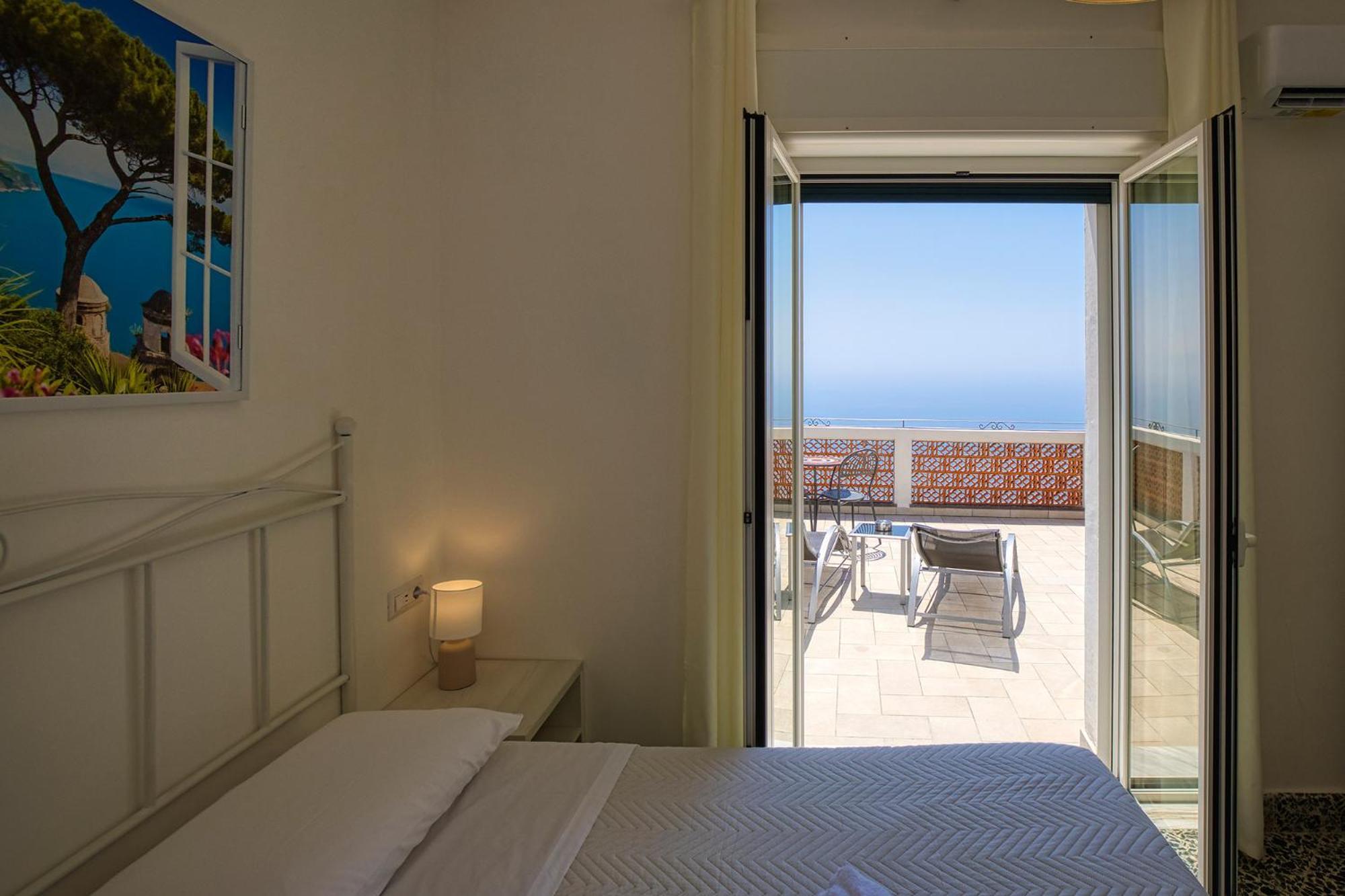 Villa Pino Furore Luaran gambar