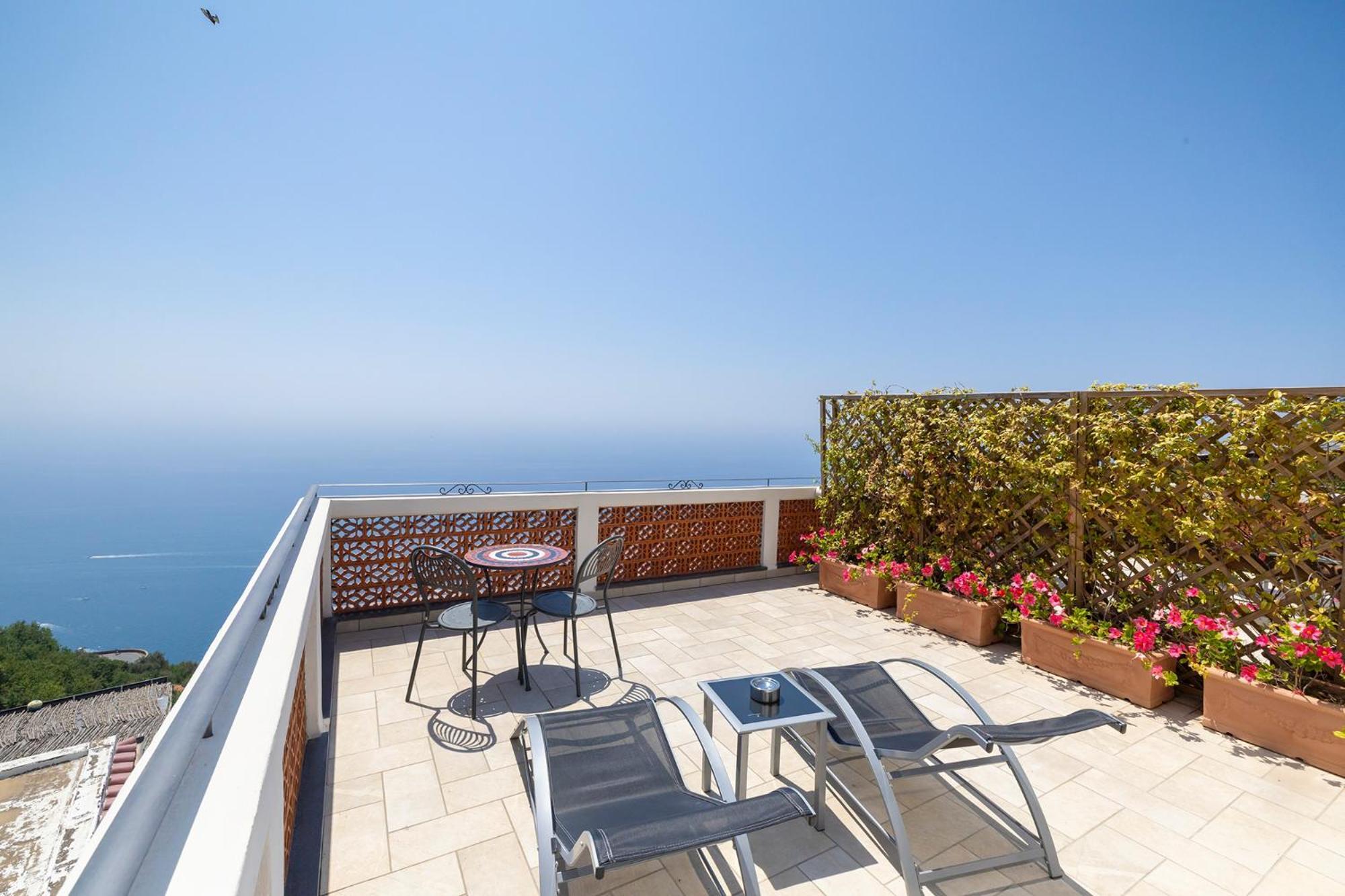 Villa Pino Furore Luaran gambar