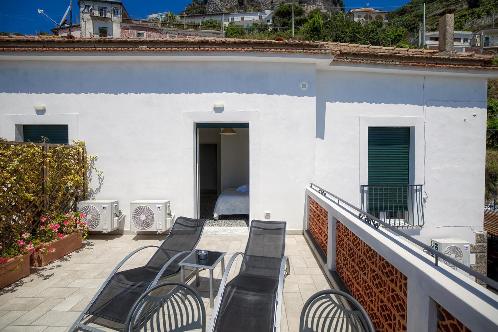 Villa Pino Furore Luaran gambar